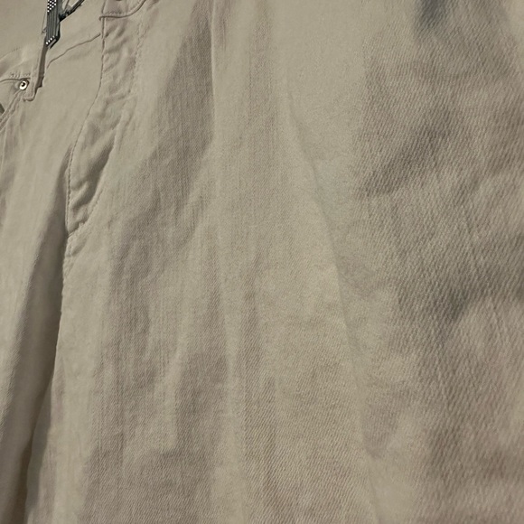 Plus Size White Jeans - Picture 3 of 8